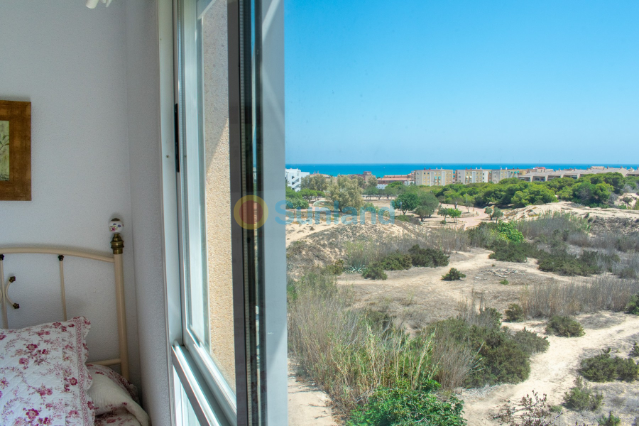 Resale - Apartment - Guardamar del Segura - 