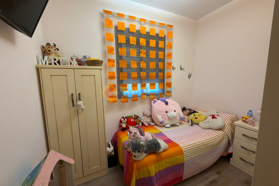 Resale - Villa - Dolores - 