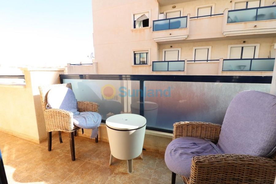 Resale - Apartment - Orihuela Costa - La Regia