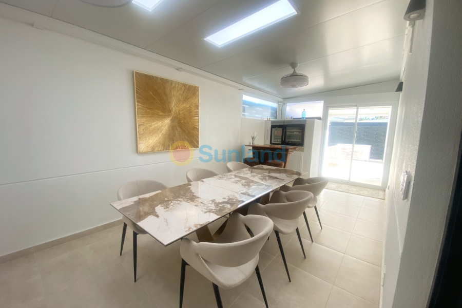 Använda fastigheter - Villa - Ciudad Quesada - Pueblo Bravo