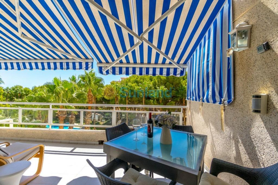 Resale - Apartment - Orihuela Costa - Altos de Campoamor