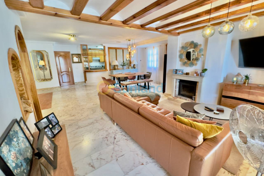 Resale - Villa - Guardamar del Segura - 