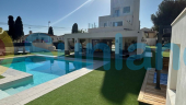 Resale - Villa - Orihuela costa - 