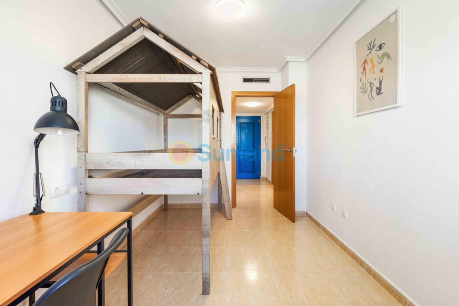 Använda fastigheter - Lägenhet - Guardamar del Segura - CENTRO