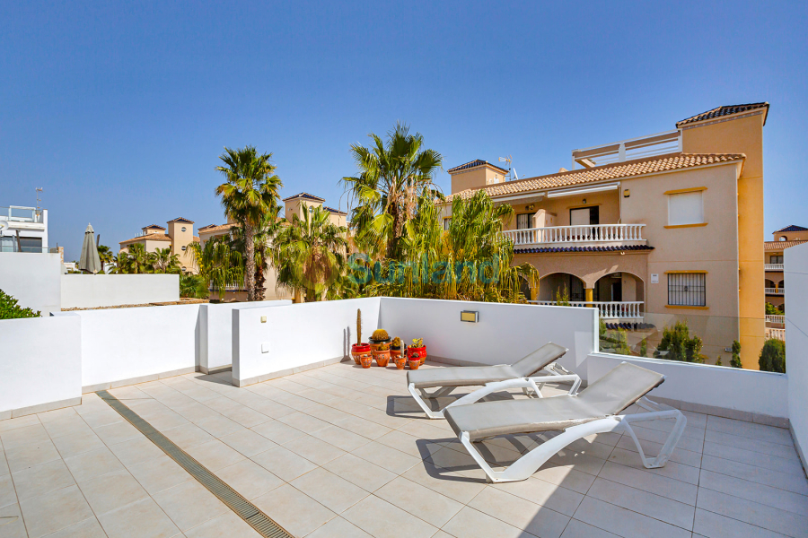 Använda fastigheter - Villa - Orihuela Costa - Lomas De Cabo Roig