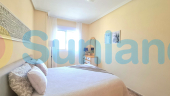 Resale - Apartamento - Torrevieja - Centro