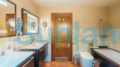 Resale - Villa - La Nucía