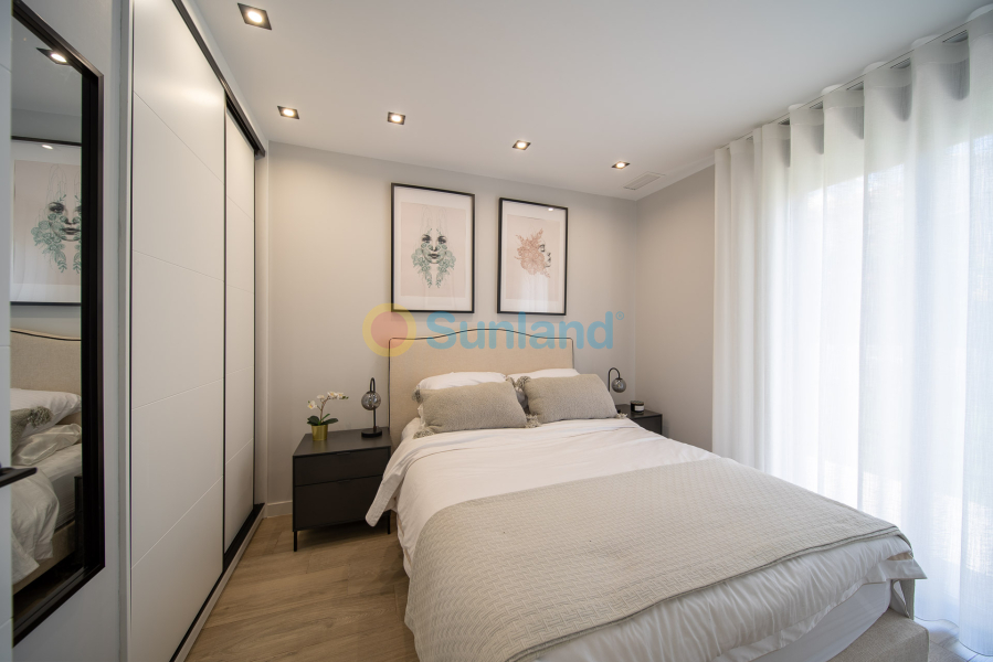Resale - Apartamento - Torrevieja - Punta Prima