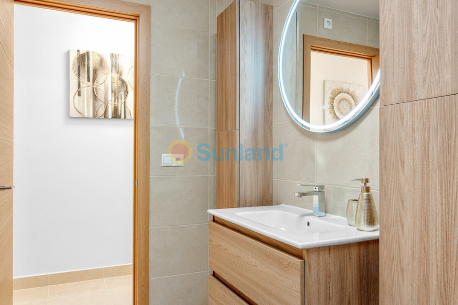 Använda fastigheter - Lägenhet - Torrevieja - Playa del Cura