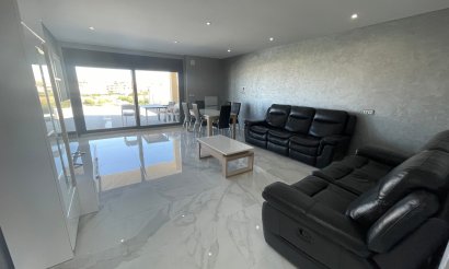 Resale - Villa - La Mata