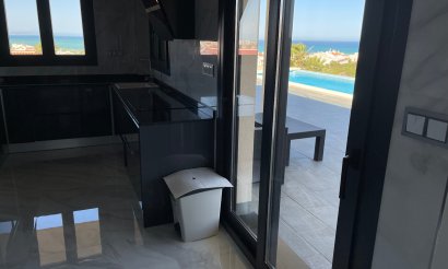 Resale - Villa - La Mata