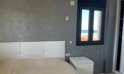 Resale - Villa - La Mata