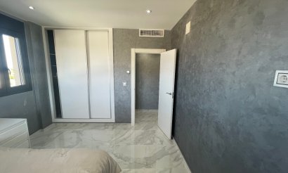 Resale - Villa - La Mata