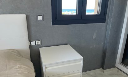 Resale - Villa - La Mata