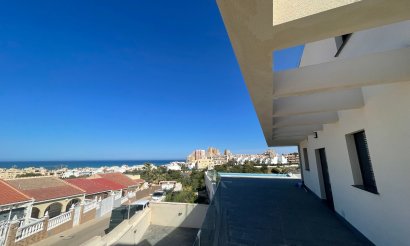 Resale - Villa - La Mata
