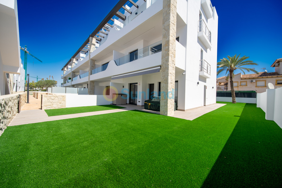 Resale - Apartamento - Torrevieja - Punta Prima