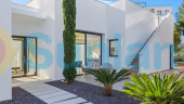 Resale - Villa - Las Colinas Golf Resort - Las Colinas golf