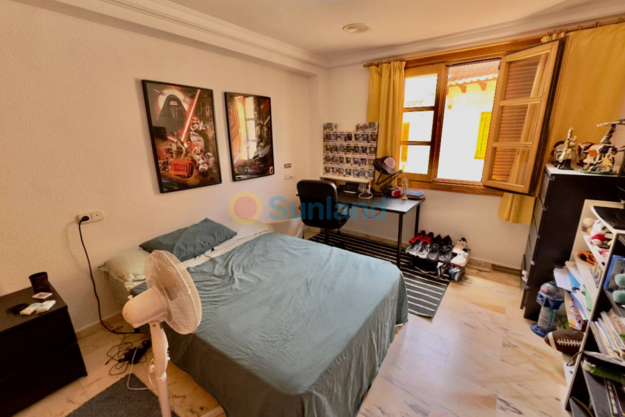 Resale - Villa - Guardamar del Segura - 