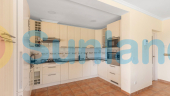 Resale - Villa - Albatera