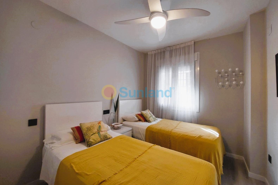 Brukte eiendommer - Bungalow - Orihuela Costa - Campoamor