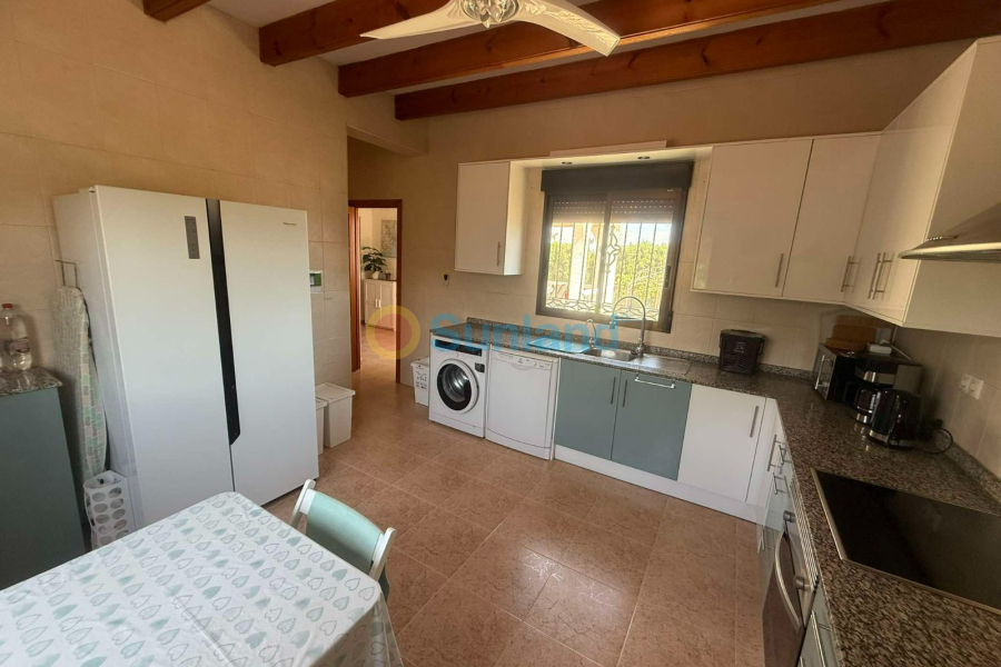 Resale - Country house - Dolores - 
