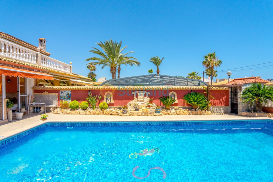 Använda fastigheter - Villa - Orihuela Costa - Campoamor