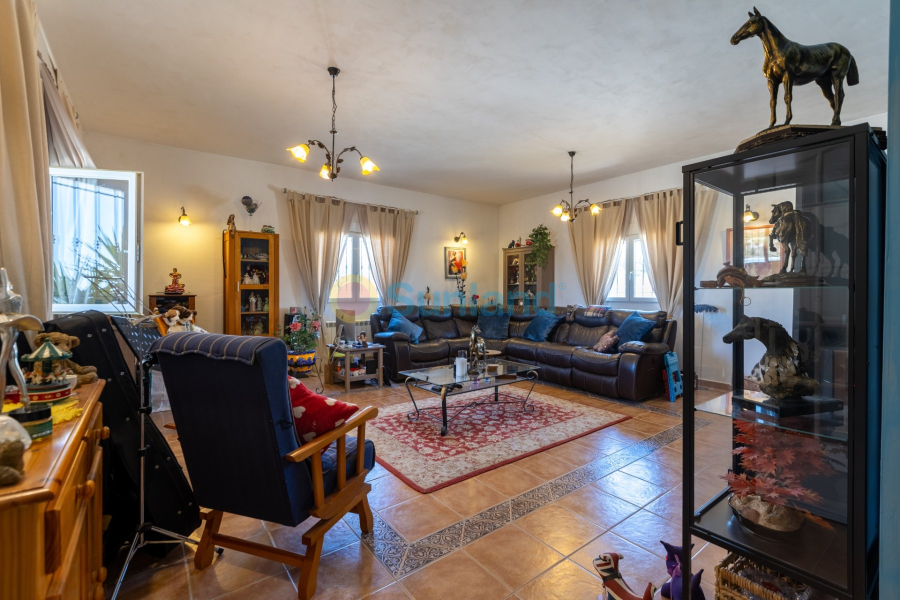 Resale - Country house - Torre Del Rico