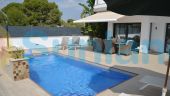 Resale - Villa - Orihuela costa - 