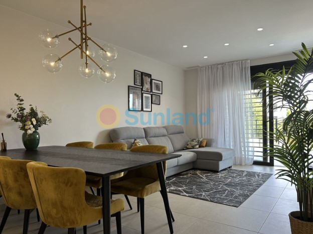 Använda fastigheter - Lägenhet - Orihuela Costa - Playa Flamenca