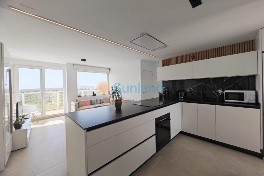 Resale - Apartment - Guardamar del Segura - 