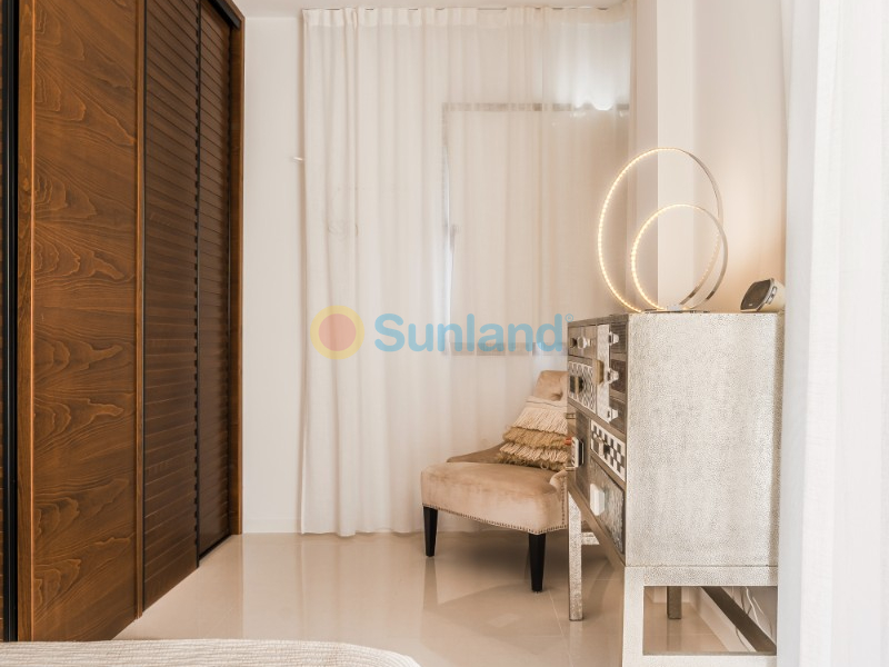Segunda mano - Chalet - Orihuela Costa - La Zenia