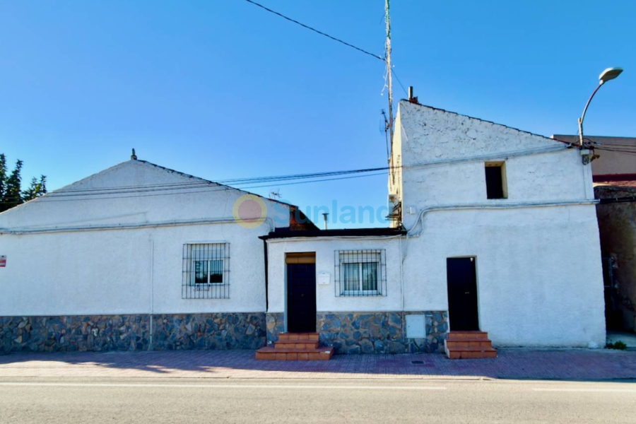 Resale - Villa - San Fulgencio