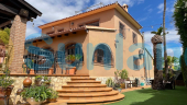Resale - Villa - La Nucía