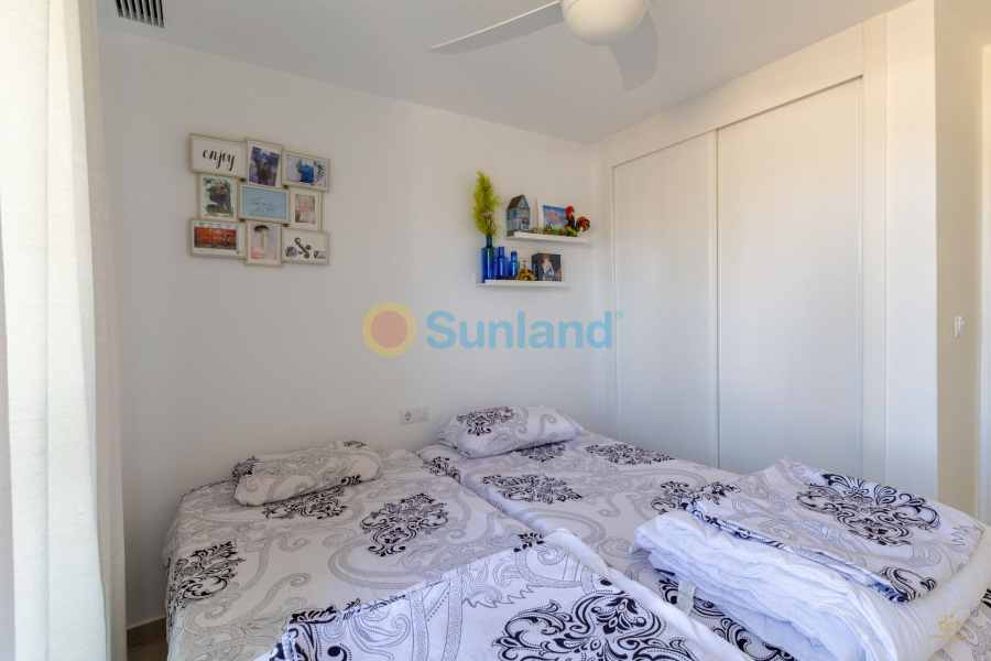 Segunda mano - Apartamento - Orihuela Costa - Villamartin