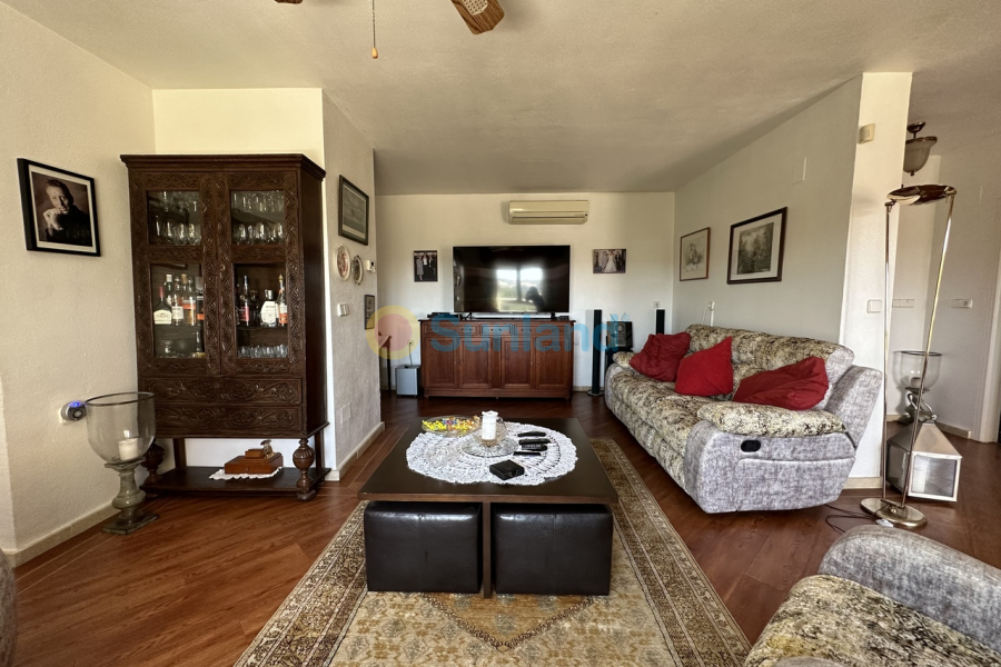 Resale - V - Las Ramblas