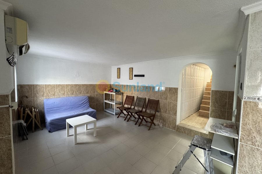 Вторичка - Bилла - Torrevieja - San Luis