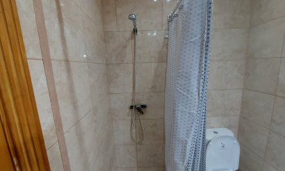 Alquiler a largo plazo - Chalet - Algorfa - Lo Crispin