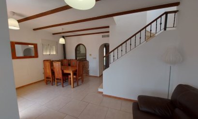 Alquiler a largo plazo - Chalet - Algorfa - Lo Crispin