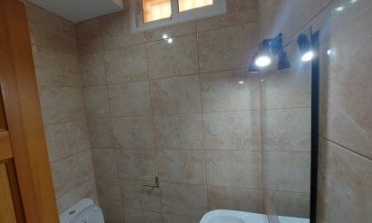 Alquiler a largo plazo - Chalet - Algorfa - Lo Crispin