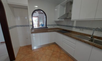 Alquiler a largo plazo - Chalet - Algorfa - Lo Crispin