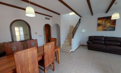 Alquiler a largo plazo - Chalet - Algorfa - Lo Crispin