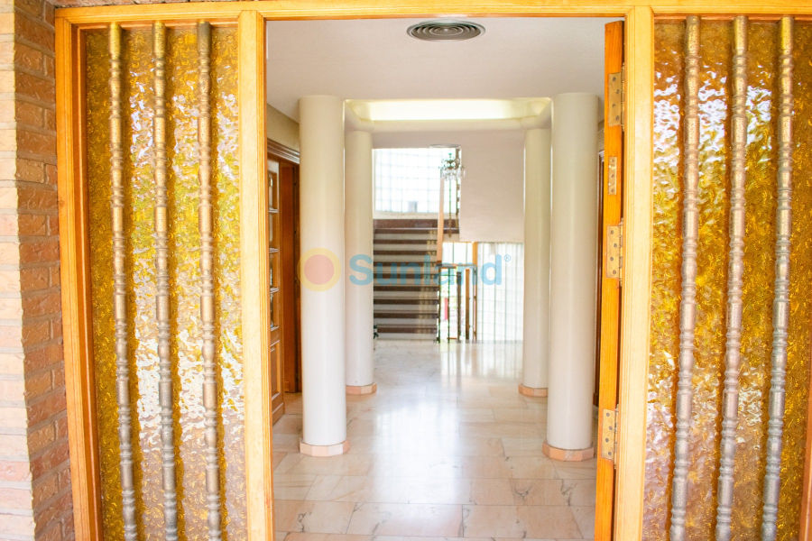 Segunda mano - Chalet - Llano de brujas