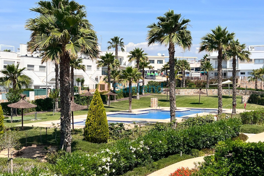 Använda fastigheter - Apartment flat - Entre Naranjos Vistabella Golf