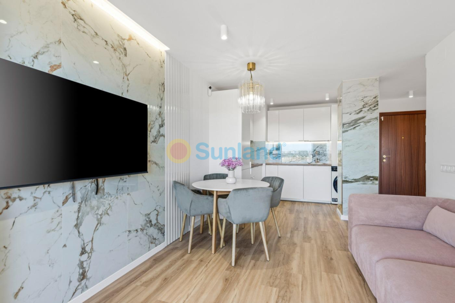 Använda fastigheter - Lägenhet - Torrevieja - Punta Prima