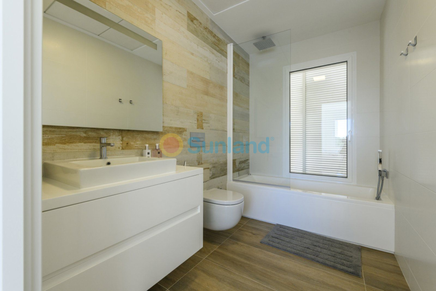 Вторичка - Ático - Orihuela Costa - Las colinas golf