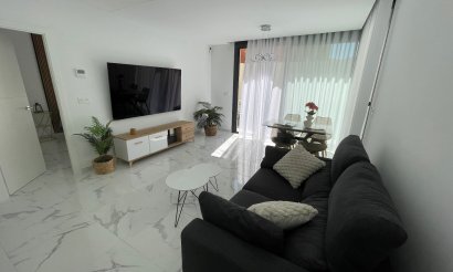 Använda fastigheter - Villa - Los Montesinos - La Herrada