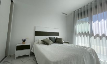 Använda fastigheter - Villa - Los Montesinos - La Herrada