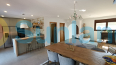Resale - Villa - Pinar De Campoverde - 