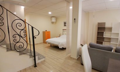 Resale - Townhouse - Ciudad Quesada - 