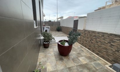 Segunda mano - Chalet - Ciudad Quesada